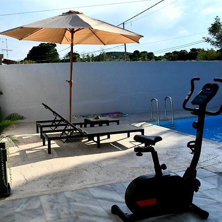 דירות ראפינה Johnson House מראה חיצוני תמונה